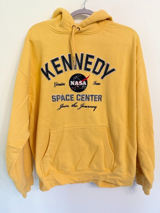 ✨ NASA Kennedy Space Center Yellow Embroidered Hoodie XL ✨